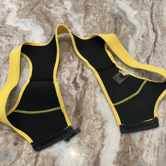 Neoprene HOAKA Swim Top - Picture 7 of 12
